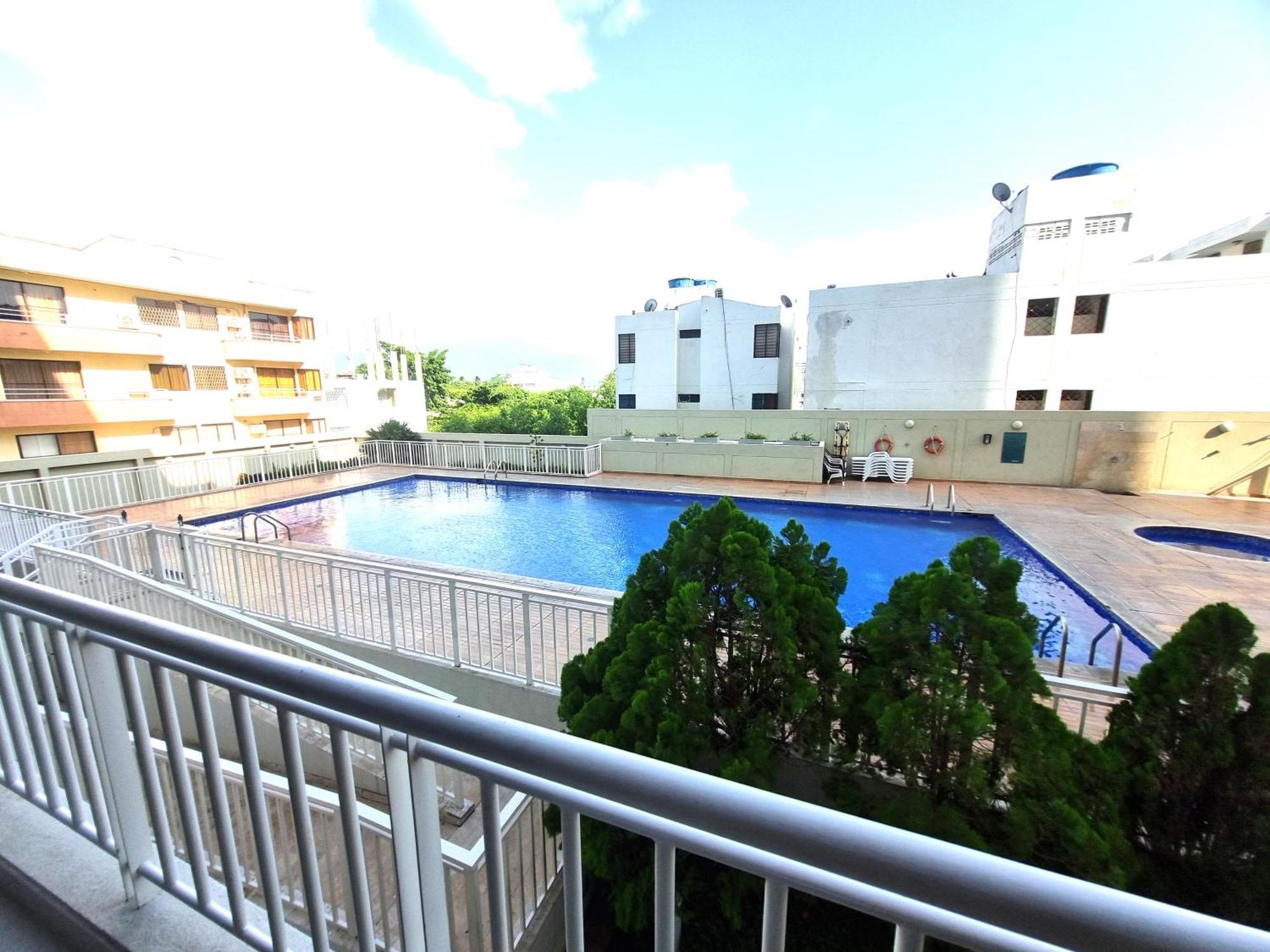 En El Rodadero Cerca De La Playa El Rodadero Y Del Cc Arrecife Apartamento *